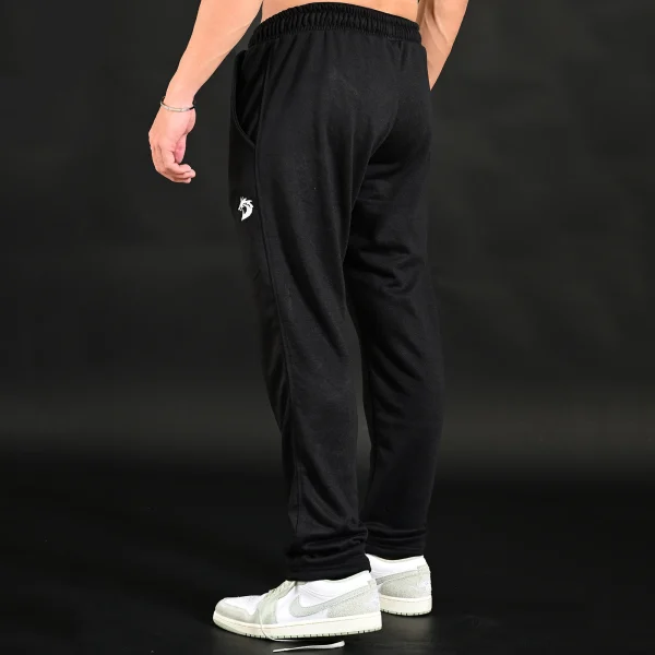 Street Wear - Image 2